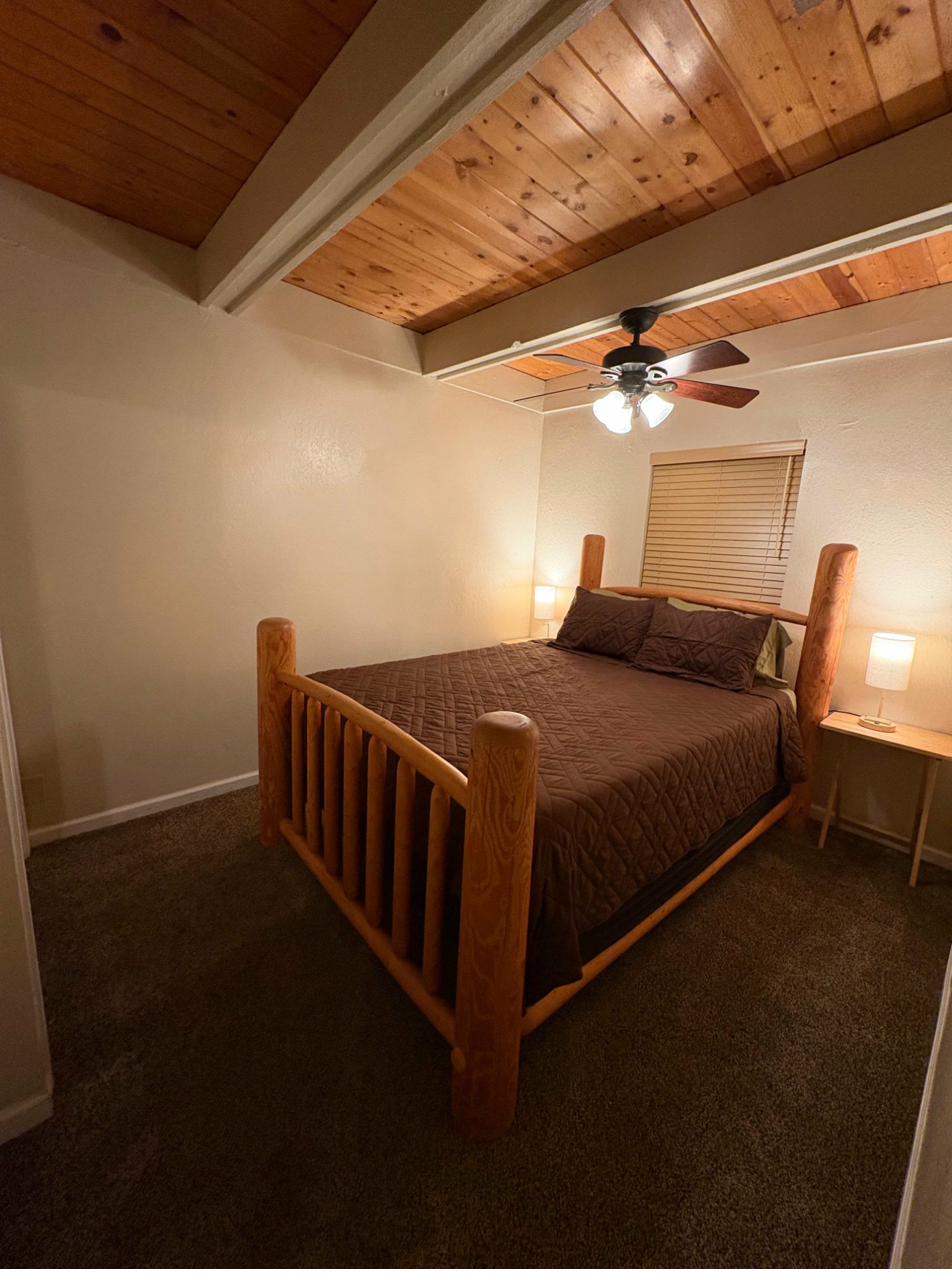 El Capitan Hideaway master bedroom